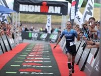 Helle Frederiksen vinder sølv, foto Ironman