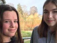 Agnes og Frederikke finder ny mælkesyrebakterie, foto: Helsingør kommune